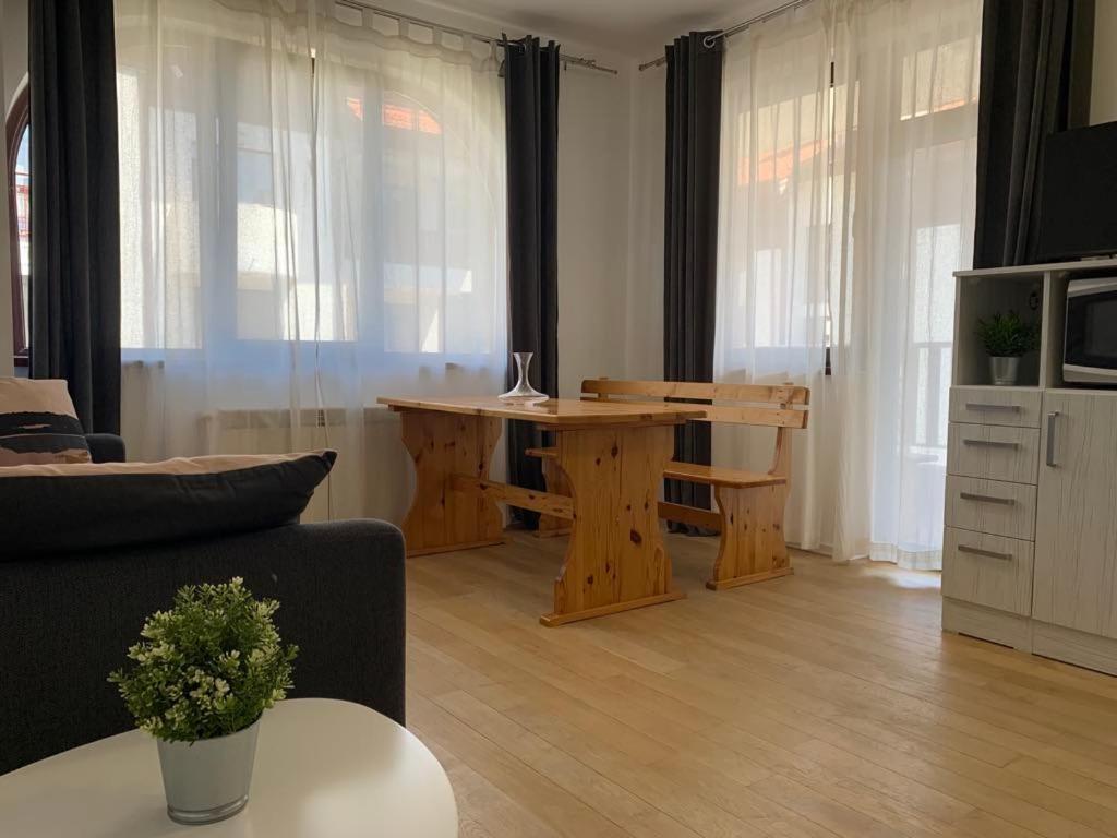 Flora Clover One Bedroom Apartment Nr. 18 Borovets Eksteriør billede